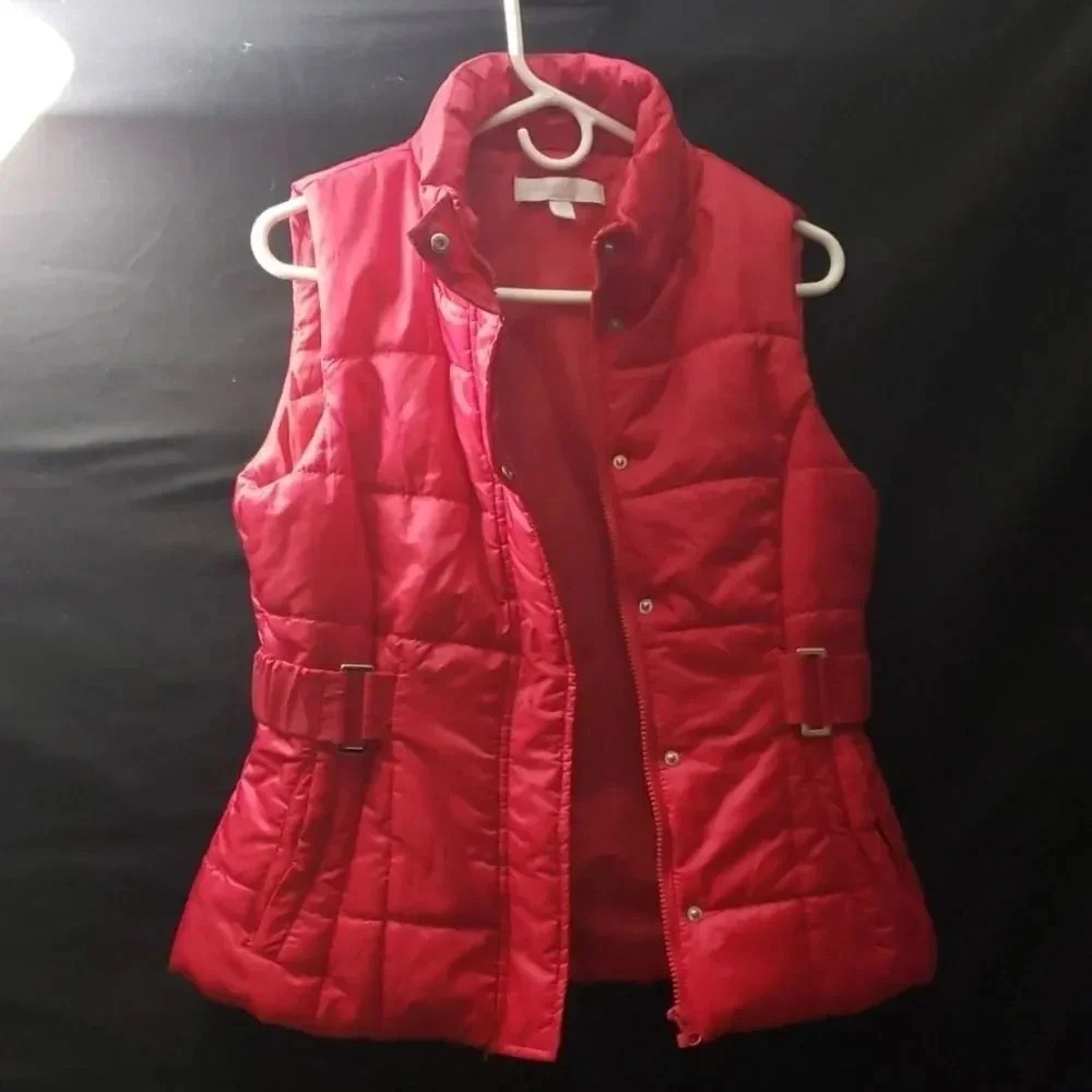 New York and Company Size S Red puffy Vest